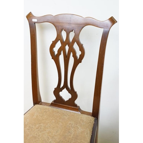 568 - Set of Six Mahogany Dining Chairs in the George III manner, each with carved pierced splats and drop... 