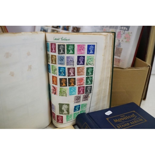 395 - Collection of British, World and Commonwealth stamps contained within 11 albums, featuring mint exam... 