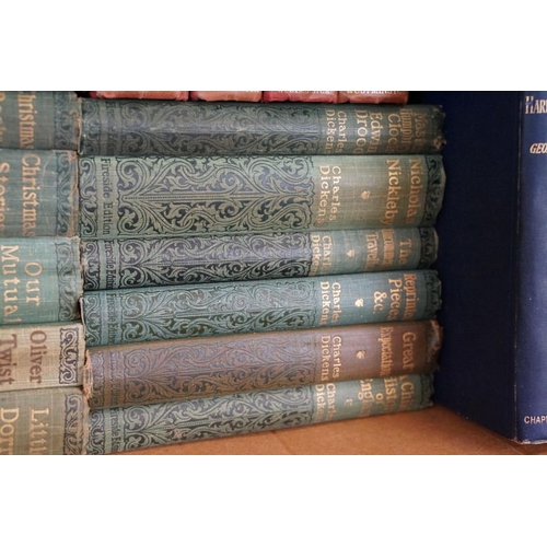 396 - Collection of books by Charles Dickens, mainly The Fireside Dickens, Fireside Editions and a collect... 