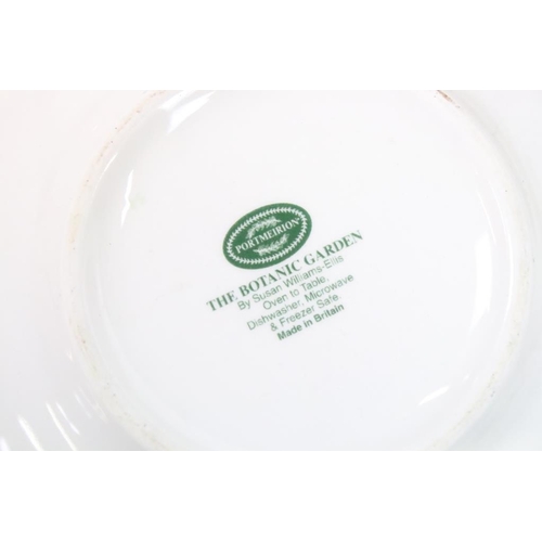 161 - Portmeirion ' The Botanic Garden 'dinnerware / ceramics to include 6 dinner plates, 6 soup bowls, 6 ... 