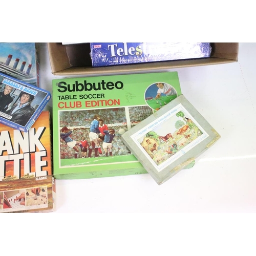 443 - Collection of mixed games / board games to include Subbuteo Table Soccer Club Edition, Subbuteo Cric... 