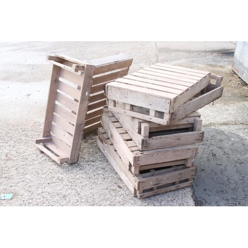 633 - Ten Wooden Apple / Fruit Crates, some stamped to sides, all measure 77cm long x 46cm deep x 16cm hig... 