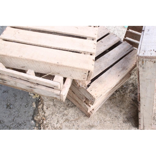 633 - Ten Wooden Apple / Fruit Crates, some stamped to sides, all measure 77cm long x 46cm deep x 16cm hig... 