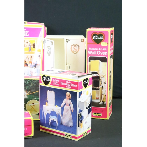 1504 - 11 Boxed Pedigree play sets / accessory sets to include Sindy's Home (44543 - tatty box), Shower (44... 