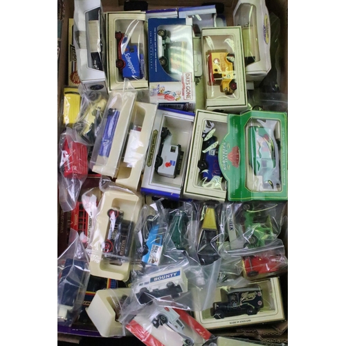 1207 - Collection of around 45 boxed diecast models to include Britains 9512 Farm Land Rover, Corgi AEC 508... 