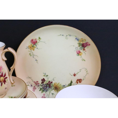 86 - Early 20th Century Royal Worcester Blush Ivory Tea Set For Six with hand painted floral decoration, ... 