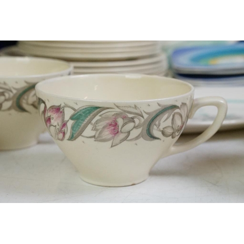 116 - Susie Cooper 'Endon' tea set, pattern no. 1574, to include 5 teacups & saucers, 5 tea plates, milk j... 