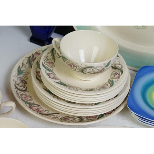 116 - Susie Cooper 'Endon' tea set, pattern no. 1574, to include 5 teacups & saucers, 5 tea plates, milk j... 