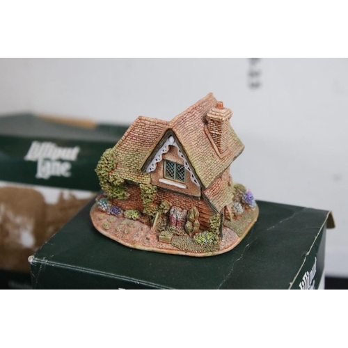 105 - 18 Boxed Lilliput Lane models to include The Pottery (L2123), Woodman's Retreat, Button Down (790), ... 