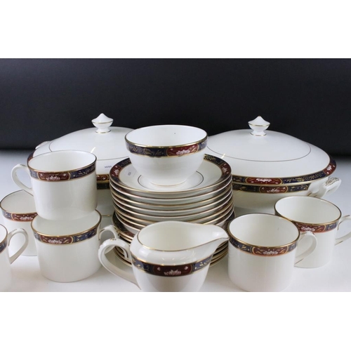 114 - Royal Worcester ' Prince Regent ' tea & dinner ware to include 6 mugs, 8 saucers, 8 tea plates, milk... 