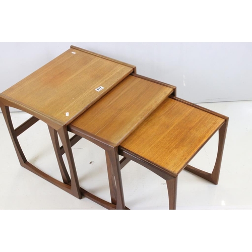 517 - Mid century Retro G-Plan ' Quadrille ' Nest of Three Teak Tables, largest 53cm wide x 43cm deep x 49... 