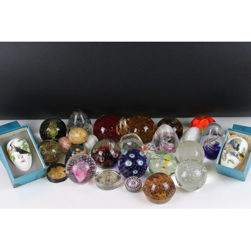 61 - Collection of assorted 20th Century paperweights to include Caithness and two boxed Coalport British... 