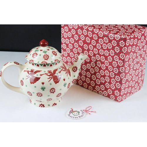 85 - Emma Bridgewater Fortnum & Mason ' Joy Angel ' Christmas ceramics to include 2 oversized cup & sauce... 