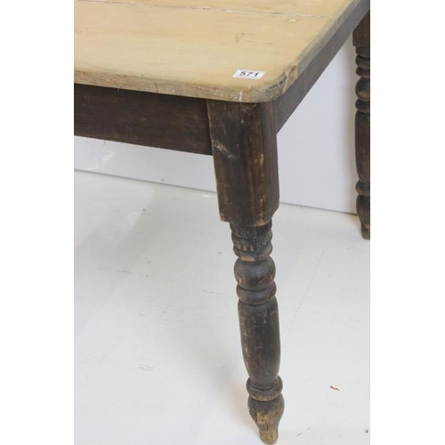 571 - Victorian Pine Scrub Top Kitchen Table raised on turned legs, 121cm long x 81cm wide x 75cm high