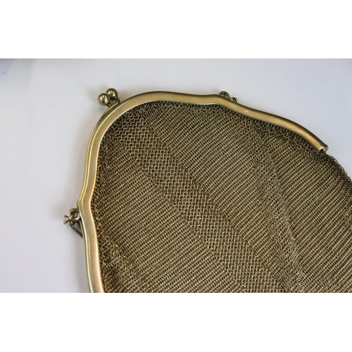 371 - Collection of vintage 20th Century handbags to include crocodile skin examples, a yellow metal mesh ... 