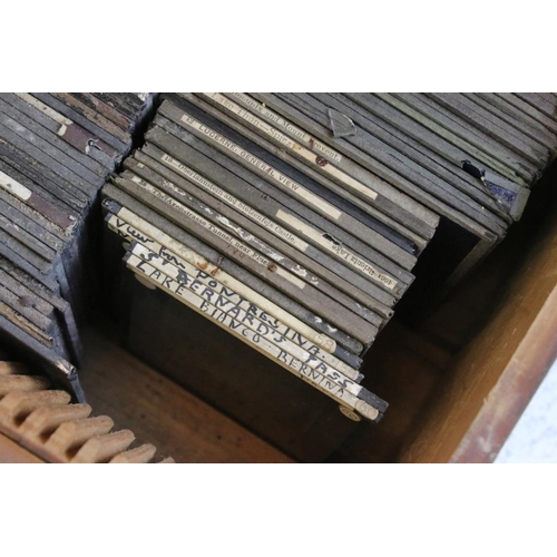 662 - Four boxes of magic lantern slides, subjects to include: Series d'Histoires, Superior Coloured Litho... 