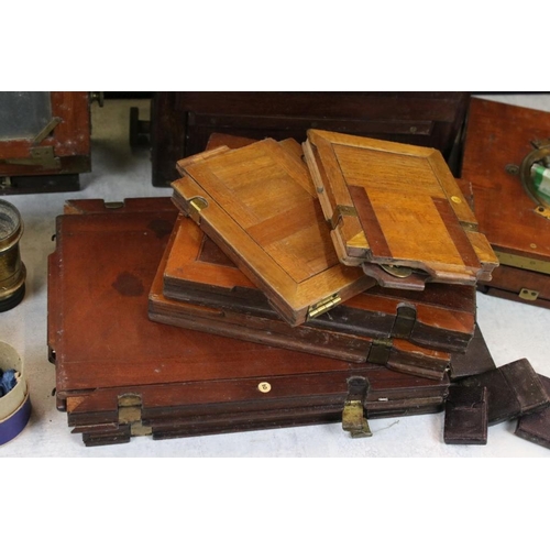 675 - Four late 19th century large format cameras to include a J. Lancaster & Son 'The 1890 Instantograph'... 