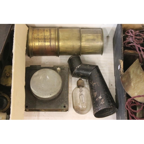 677 - Very large quantity of tinplate metal magic lantern parts, featuring the Primus Folding Lantern, The... 