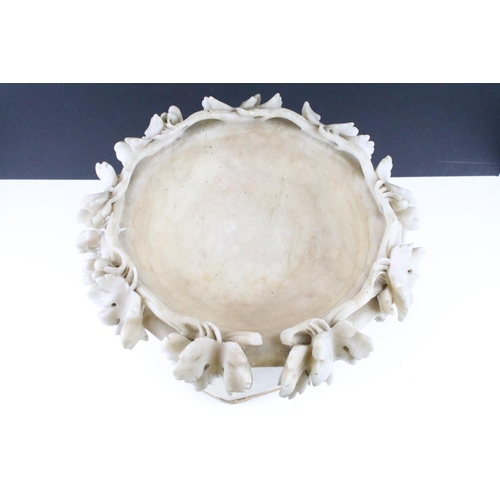 183 - Early 20th century alabaster pedestal bird bath with carved foliate decoration, approx 29cm high (a/... 