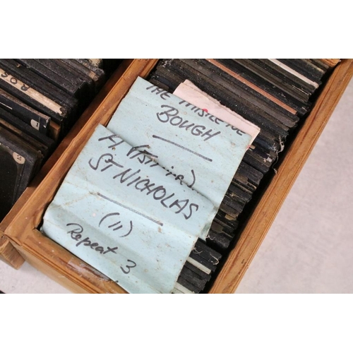 619 - A collection of approx 150 x glass magic lantern slides to include St Nicholas, Tiger & Tub, Wonderf... 