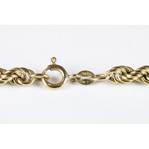 227A - A fully hallmarked 9ct gold rope twist necklace.