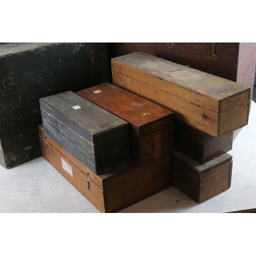 629 - A collection of wooden empty magic lantern glass slide boxes / cases.