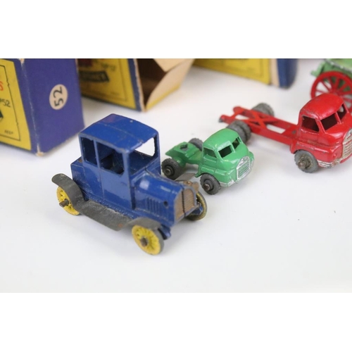 1415 - 11 boxed Matchbox Series 'Moko Lesney' diecast models to include 24 Excavator, 27 Bedford Low Loader... 