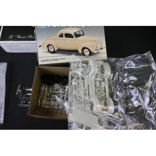 156 - Five boxed & unbuilt plastic model kits to include Hales 1/12 BMW R100 RS (grubby box), 2 x Amt ERTL... 