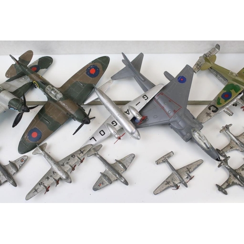 1439 - 39 Mid 20th C onwards play worn military diecast models to include Dinky, Britains, ERTL & Solido ex... 