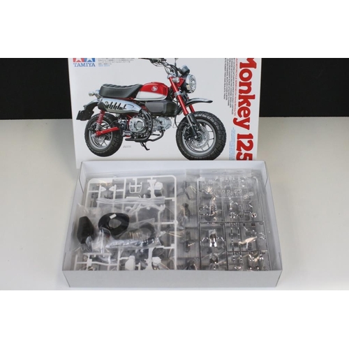 205 - Six boxed Tamiya 1/12 - 1/24 plastic model kits to include 99 Honda NSR 500 Factory Colour, 43 Honda... 