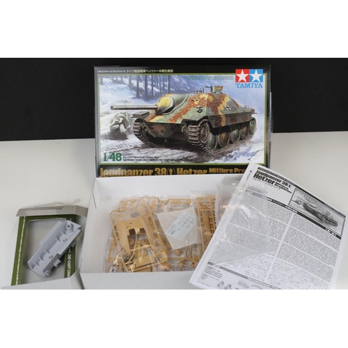 206 - Eight boxed Tamiya 1/48 plastic model kits to include 25424 Kkawasaki Ki-61-1d Hien, 11 Jagdpanzer 3... 