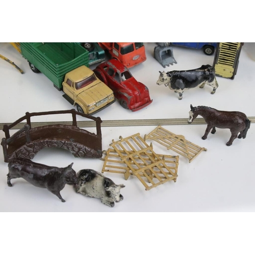 351 - 23 Mid 20th C play worn diecast farming models to include Britains, Crescent Toys & Dinky examples, ... 