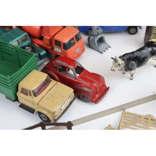 351 - 23 Mid 20th C play worn diecast farming models to include Britains, Crescent Toys & Dinky examples, ... 