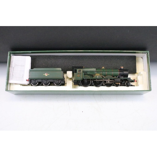 3 - Boxed ltd edn Hornby OO gauge R2852 BR Castle Class Swindon locomotive with certificate (788/1000)