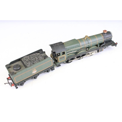 8 - Boxed ltd edn Wrenn OO gauge W2400 Castle Great Western BR locomotive, box end flap torn