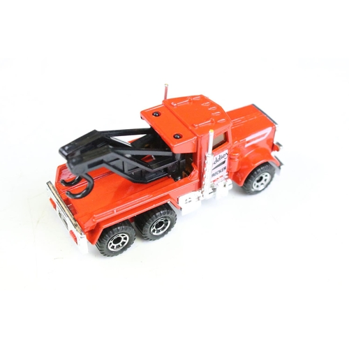 1447 - Ex Shop Stock - 12 Boxed Matchbox 75 Series diecast models to include 35 Zoo Truck ,71 Cattle Truck,... 