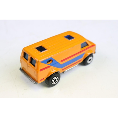 1447 - Ex Shop Stock - 12 Boxed Matchbox 75 Series diecast models to include 35 Zoo Truck ,71 Cattle Truck,... 