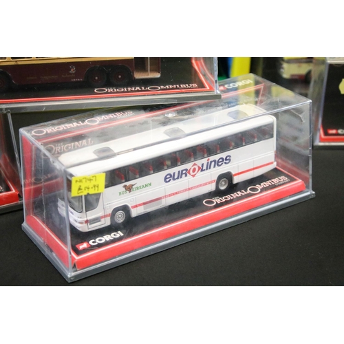 1064 - 40 Cased Corgi Original Omnibus diecast model buses, many sealed, ex (2 boxes)