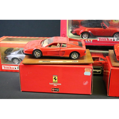 1121 - Six boxed diecast models to include 3 x Burago examples to include Ferrari GTO 1984, Ferrari Testaro... 