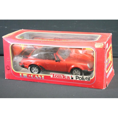 1121 - Six boxed diecast models to include 3 x Burago examples to include Ferrari GTO 1984, Ferrari Testaro... 