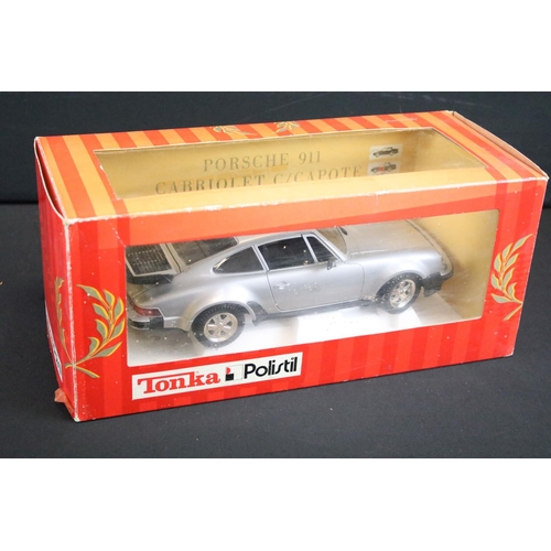 1121 - Six boxed diecast models to include 3 x Burago examples to include Ferrari GTO 1984, Ferrari Testaro... 