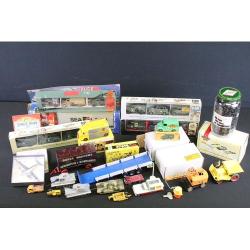 1127 - Collection of diecast models and accessories from the mid 20th C onwards to include Dinky, Matchbox,... 