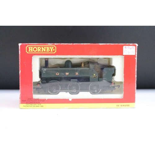 22 - Four boxed OO / HO gauge locomotives to include 2 x Hornby (R2198 GWR 0-6-0 Class 2721 Pannier Tank ... 