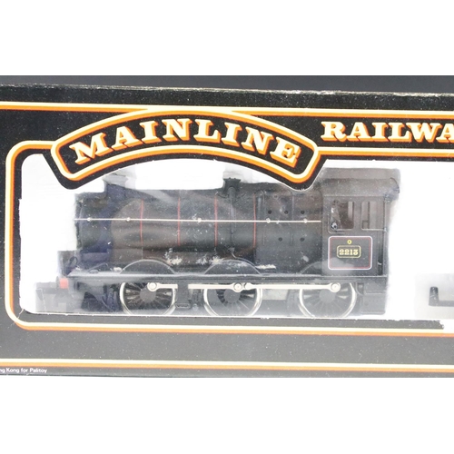 25 - Six OO gauge locomotives to include boxed Palitoy Mainline 37059 0-6-0 2251 Class Collett BR Black, ... 