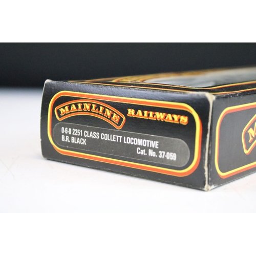 25 - Six OO gauge locomotives to include boxed Palitoy Mainline 37059 0-6-0 2251 Class Collett BR Black, ... 