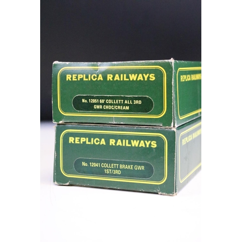 28 - 11 Boxed OO gauge items of rolling stock, all coaches, includes 7 x Bachmann (39027D, 34075, 34056, ... 