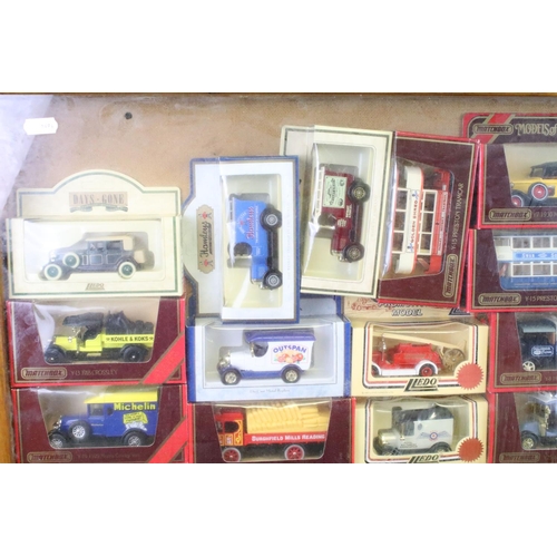 1211 - Collection of 42 boxed diecast models to include 33 x Matchbox Models Of Yesteryear featuring YS-16,... 