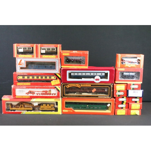 30 - 37 Boxed OO gauge items of rolling stock to include 30 x Hornby / Triang, 2 x Bachmann, 2 x Dapol, 1... 