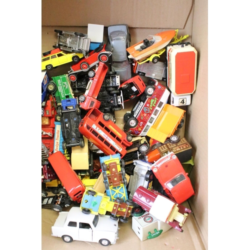 1218 - Collection of diecast models to include 15 boxed / carded examples (3 x Matchbox Superkings K147, Co... 