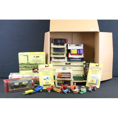 1220 - Collection of boxed diecast models to include mainly Lledo Days Gone 2 x carded Matchbox Originals, ... 